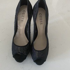 Guess Black Lace And Suede Leather Peep toe Heels Size 7